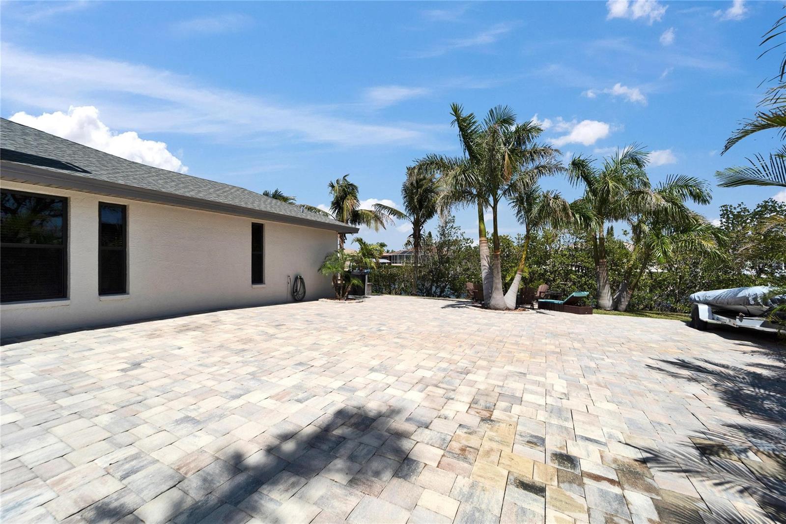 6614 BLACKFIN WAY, APOLLO BEACH, FL, 33572