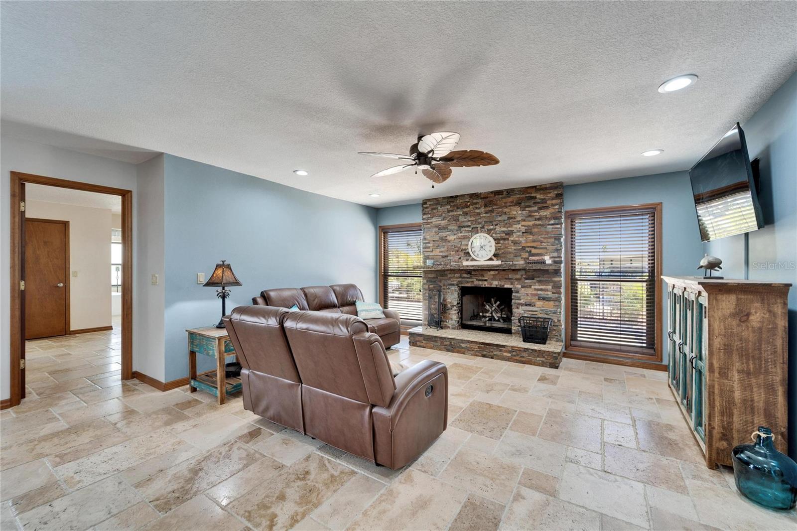 6614 BLACKFIN WAY, APOLLO BEACH, FL, 33572