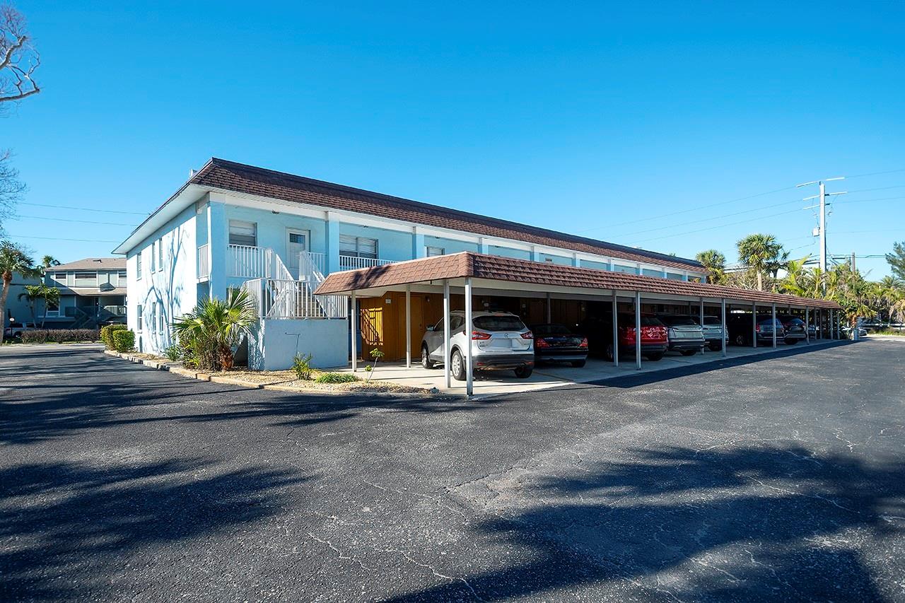 4307 GULF DR #202, HOLMES BEACH, FL, 34217
