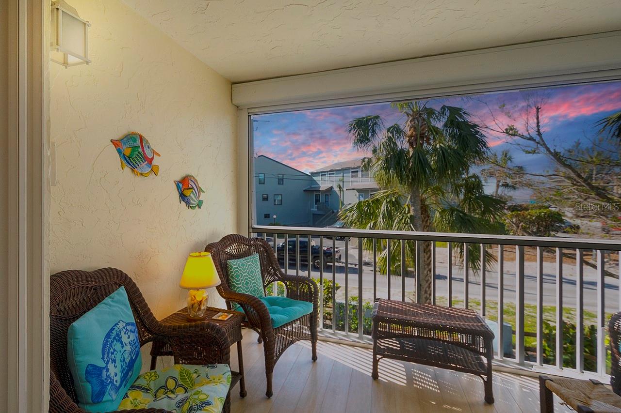 4307 GULF DR #202, HOLMES BEACH, FL, 34217