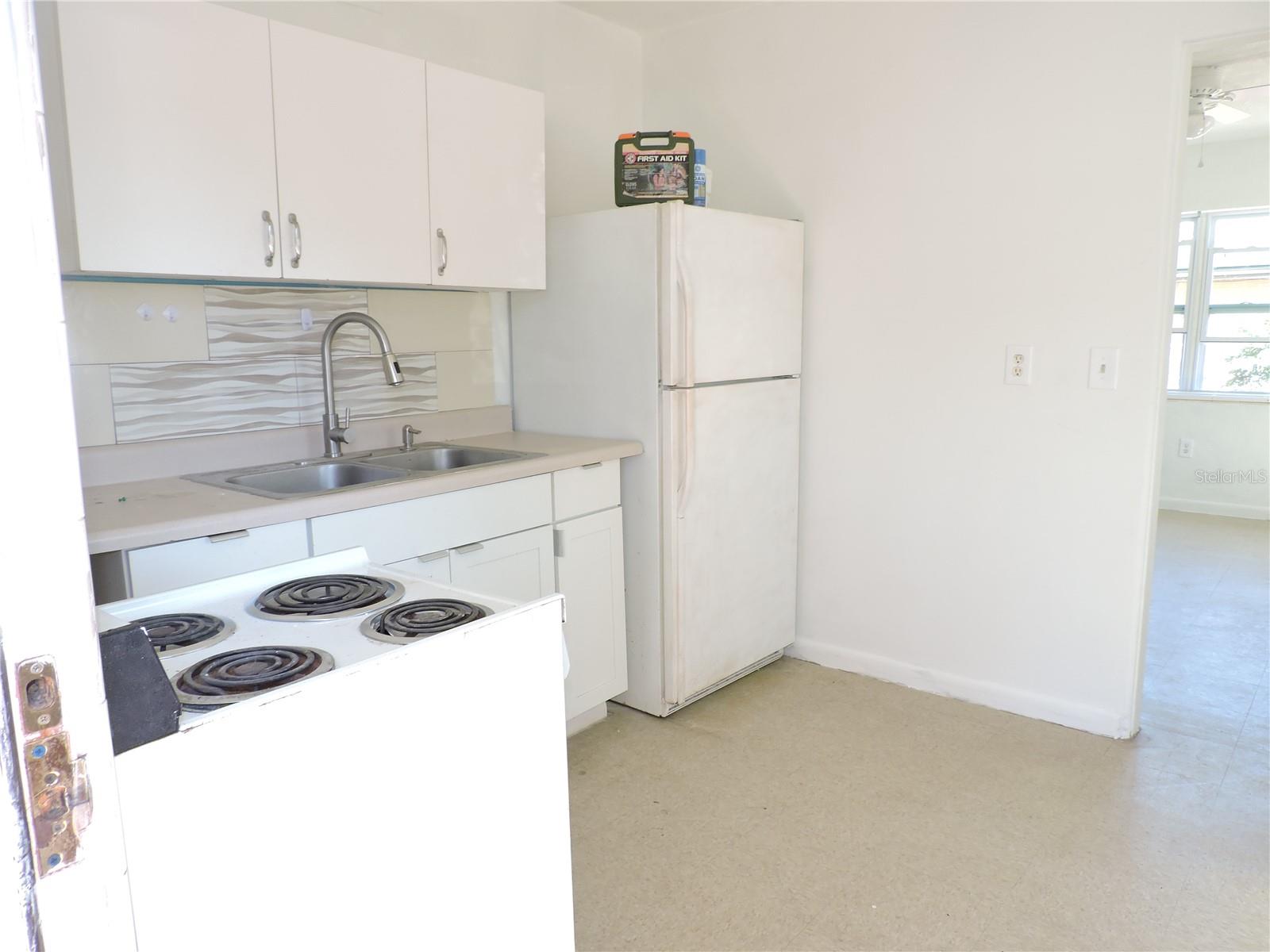 332 JACKSON ST, LAKE WALES, FL, 33859