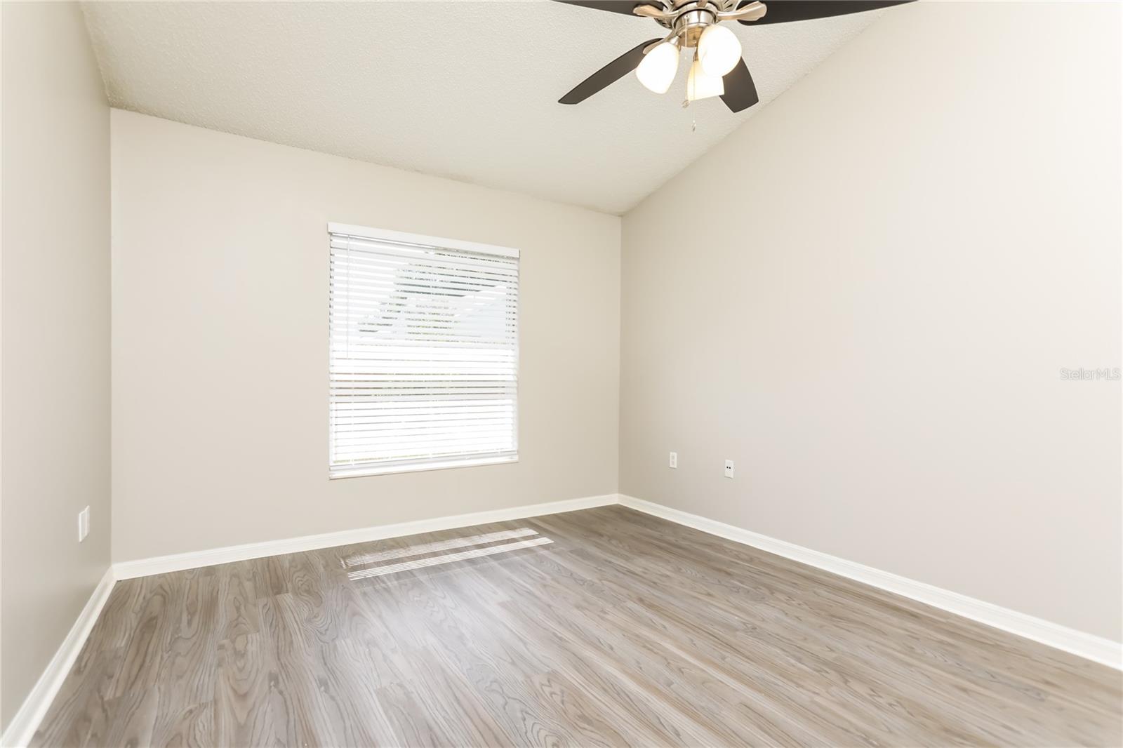 2628 WINCHESTER CIR, EUSTIS, FL, 32726