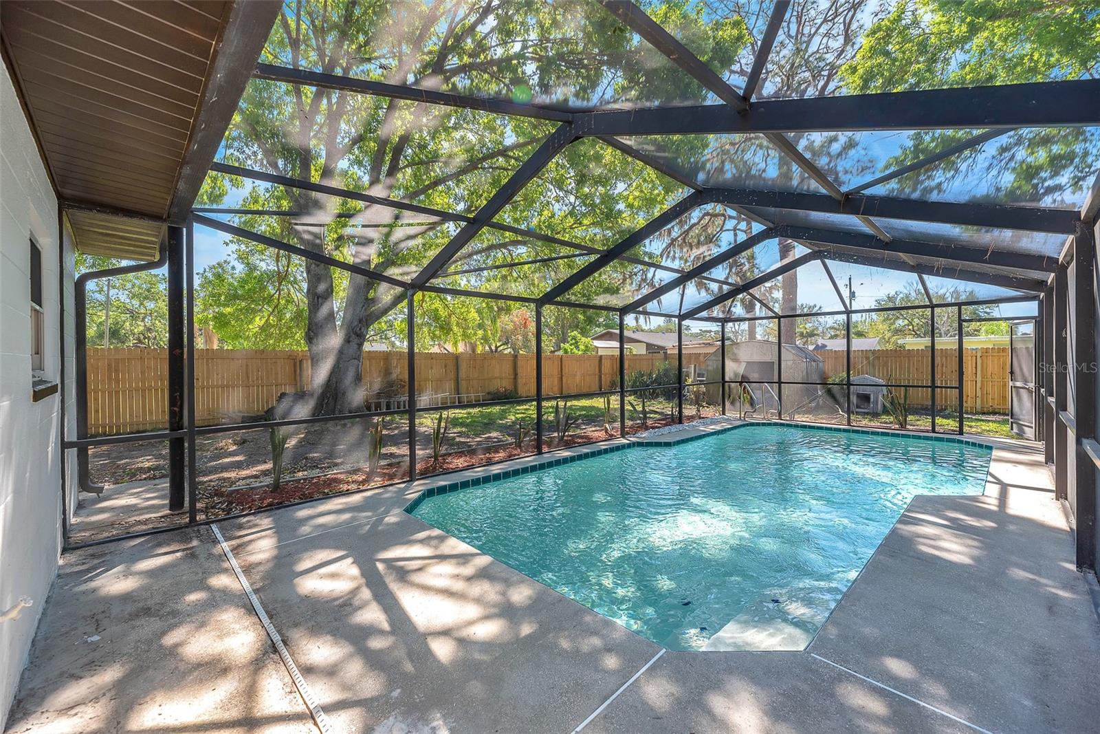 204 7TH AVE NW, RUSKIN, FL, 33570