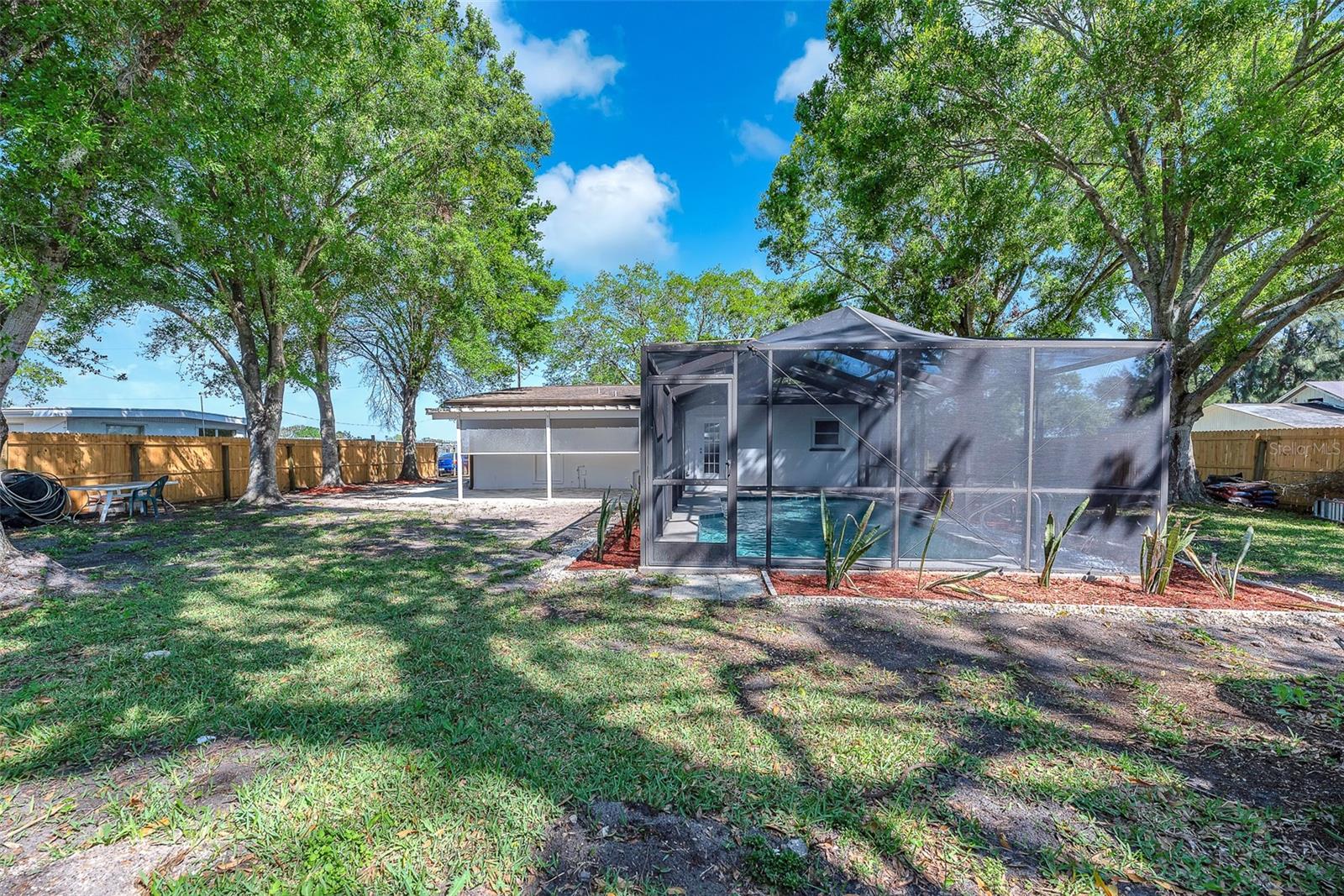 204 7TH AVE NW, RUSKIN, FL, 33570