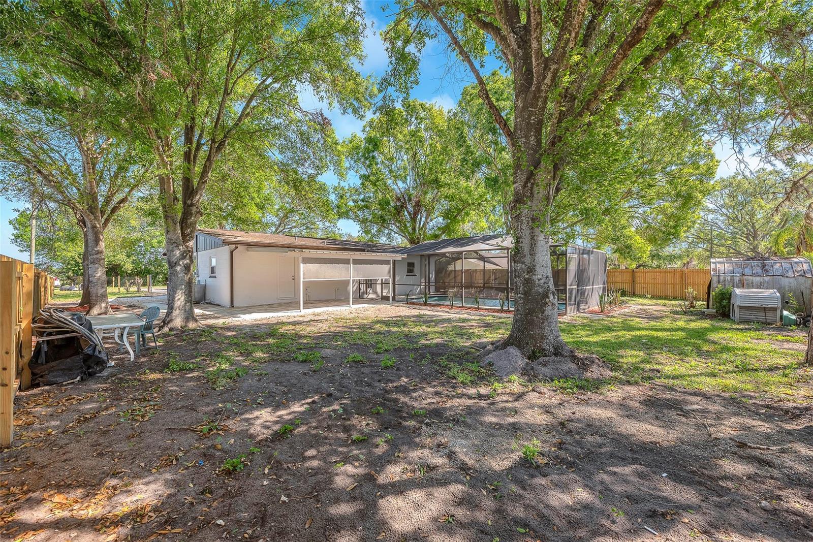 204 7TH AVE NW, RUSKIN, FL, 33570