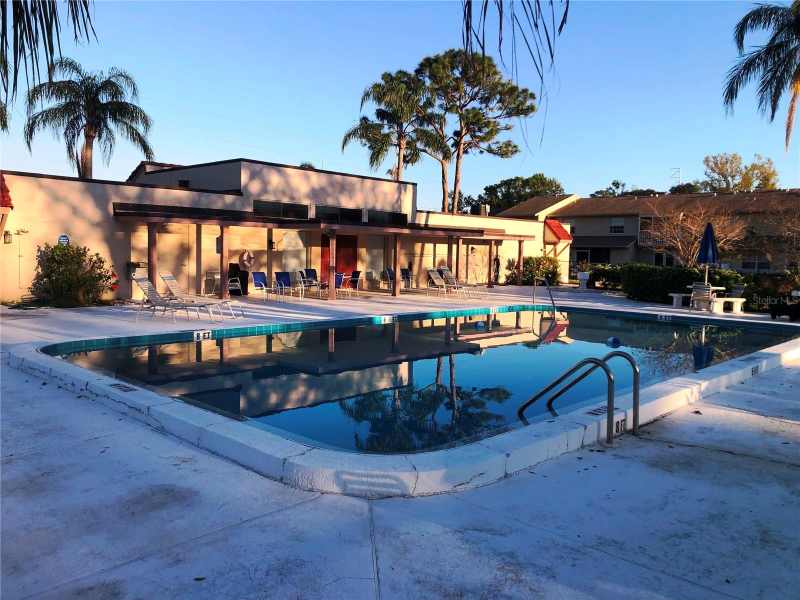 9700 STARKEY RD #321, SEMINOLE, FL, 33777