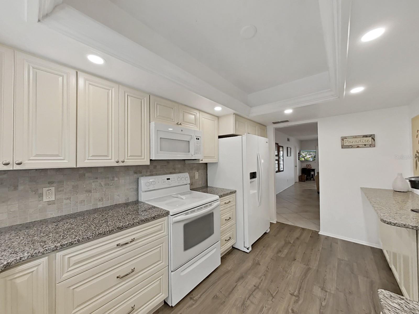 9700 STARKEY RD #321, SEMINOLE, FL, 33777