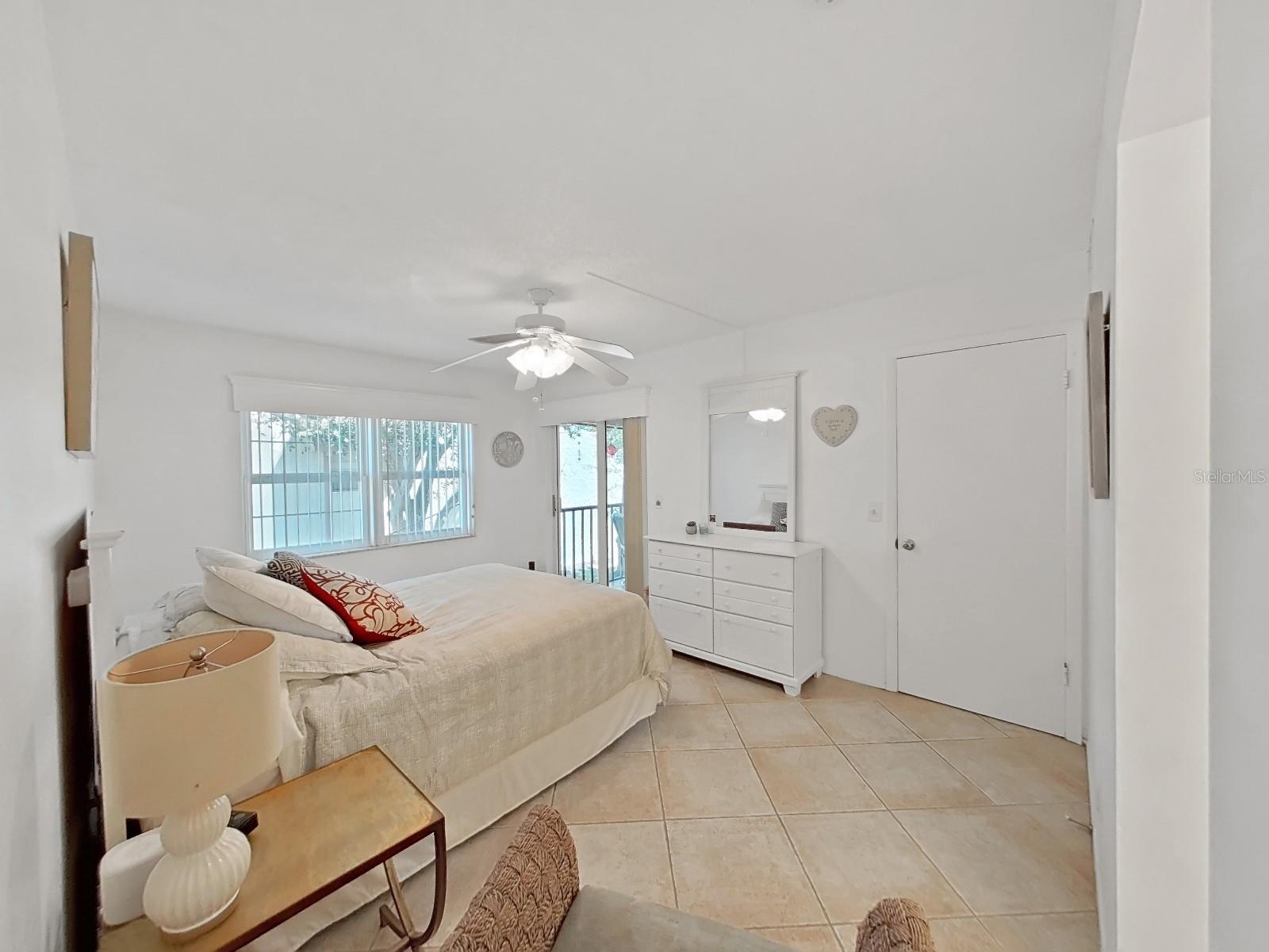 9700 STARKEY RD #321, SEMINOLE, FL, 33777