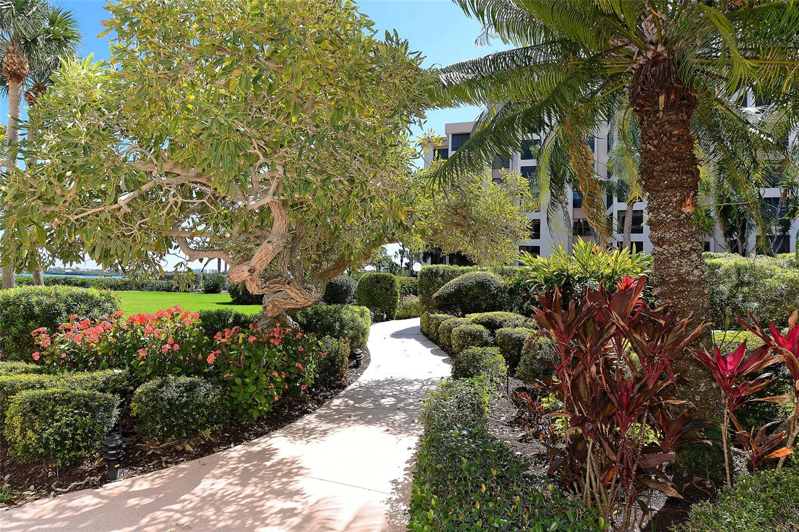 8735 MIDNIGHT PASS RD #301B, SARASOTA, FL, 34242