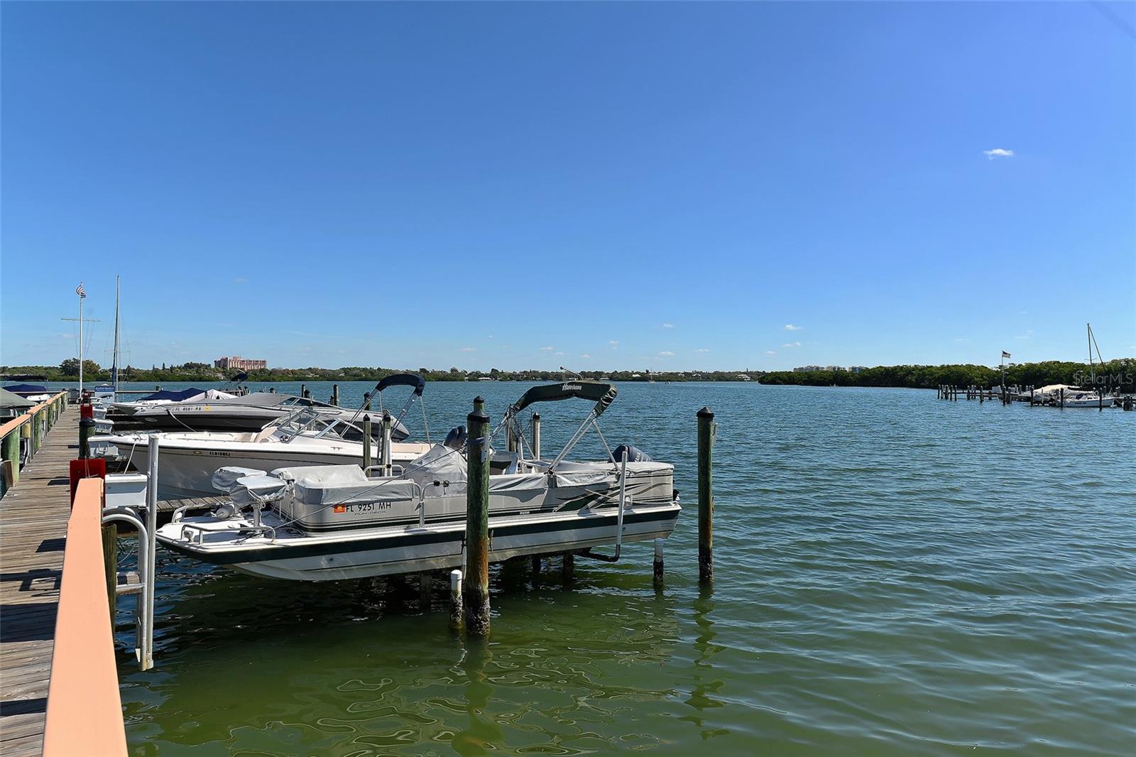 8735 MIDNIGHT PASS RD #301B, SARASOTA, FL, 34242