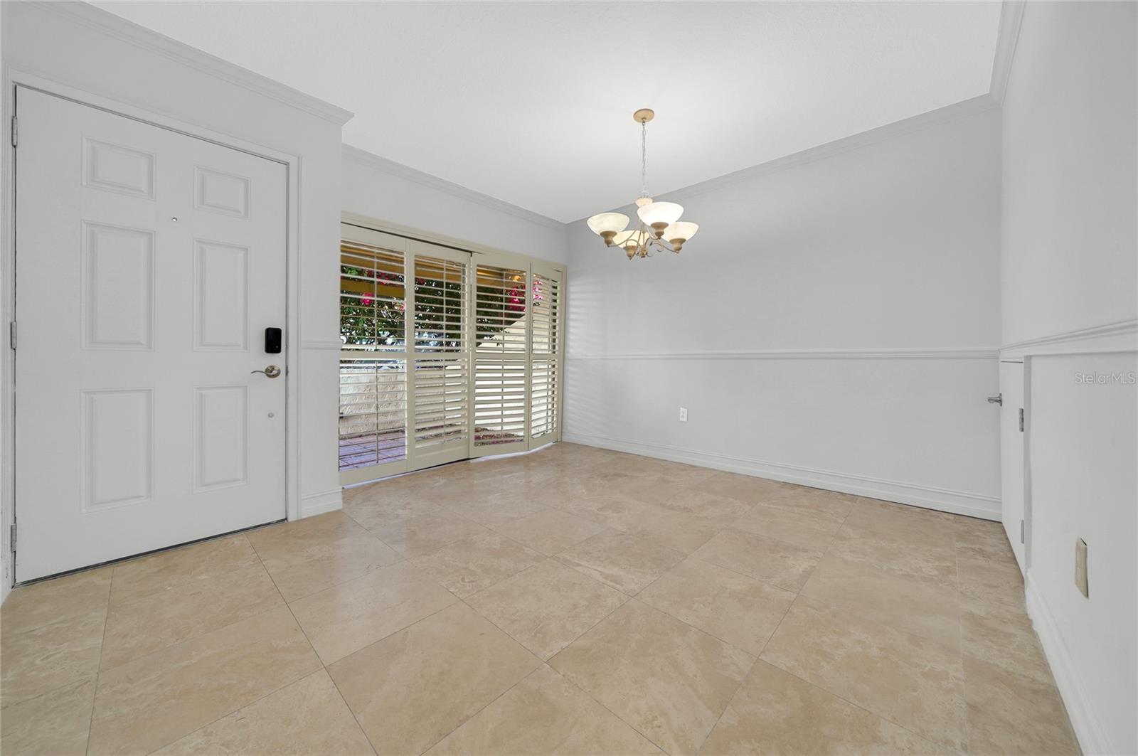 8714 COVE CT, TAMPA, FL, 33615
