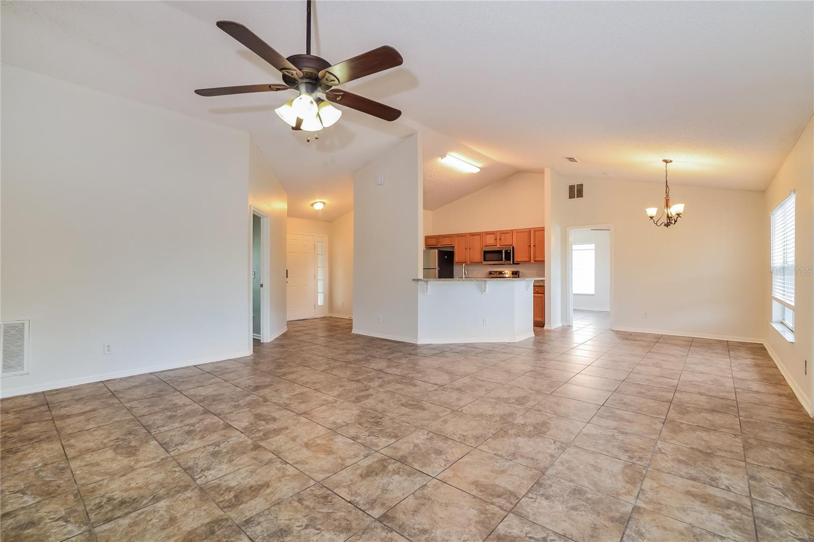 1825 MANITOBA CT, KISSIMMEE, FL, 34759