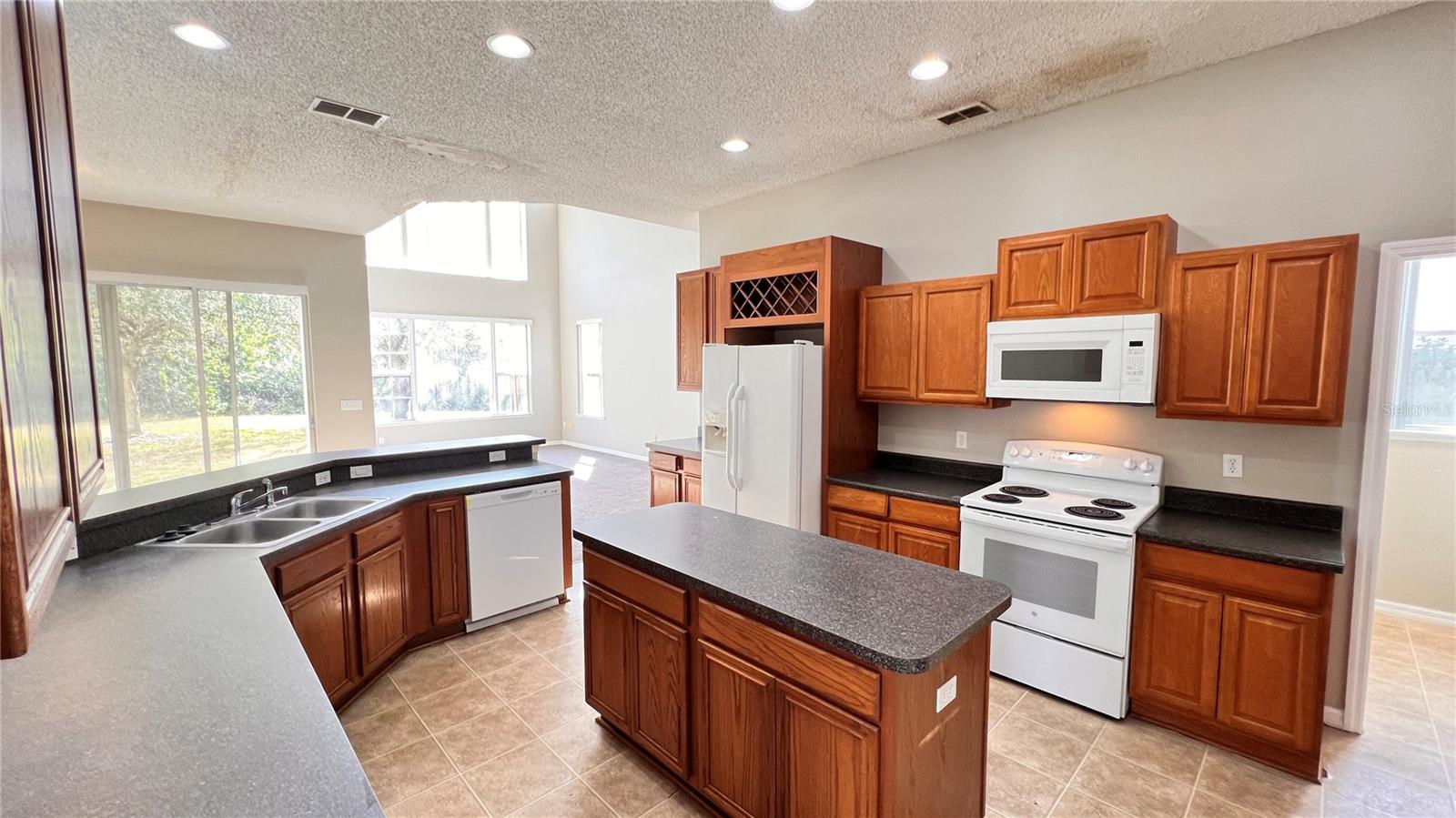 2125 SAND ARBOR CIR, ORLANDO, FL, 32824