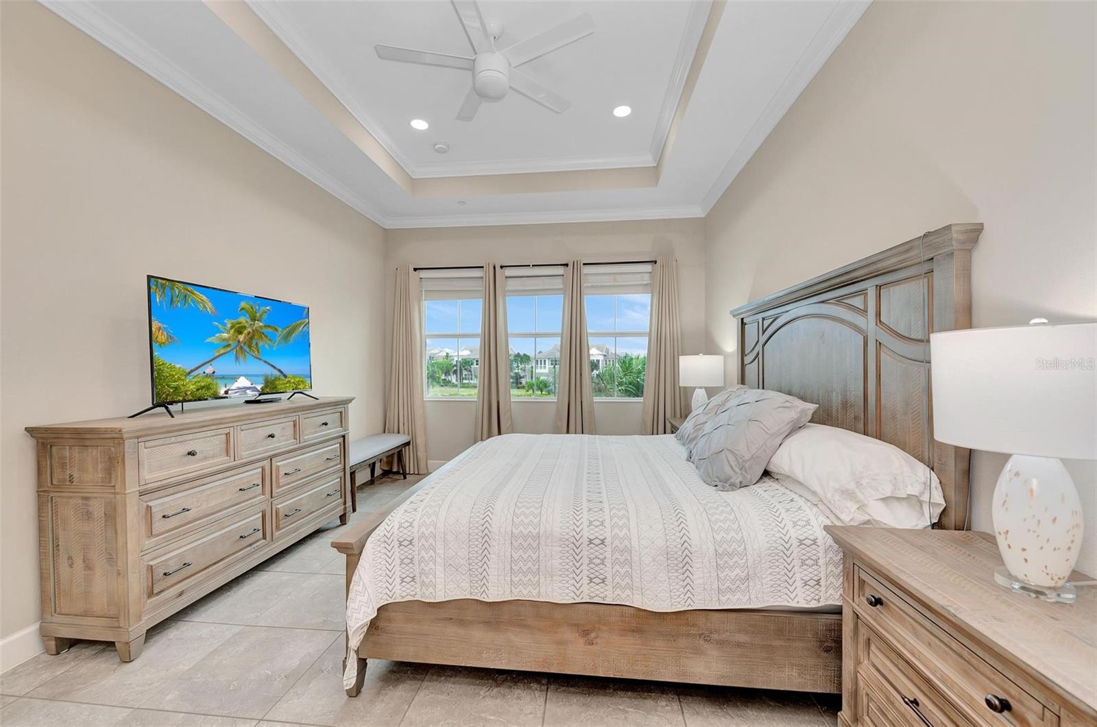 282 SAPPHIRE LAKE DRIVE DR #201, BRADENTON, FL, 34209