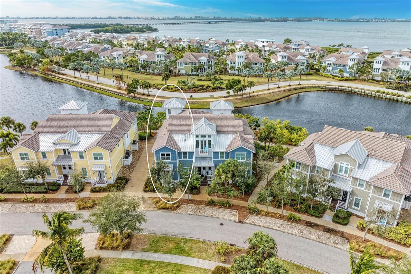 282 SAPPHIRE LAKE DRIVE DR #201, BRADENTON, FL, 34209