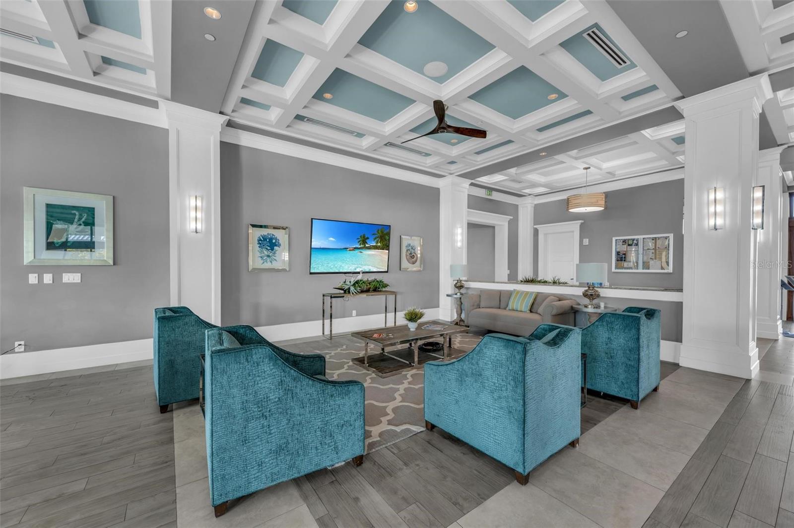282 SAPPHIRE LAKE DRIVE DR #201, BRADENTON, FL, 34209