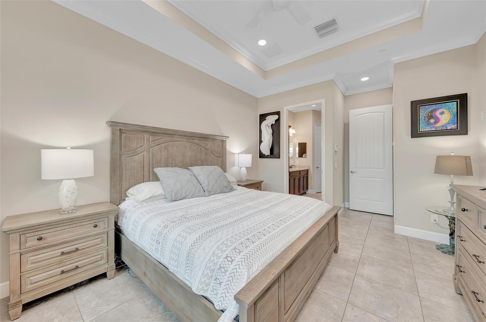282 SAPPHIRE LAKE DRIVE DR #201, BRADENTON, FL, 34209
