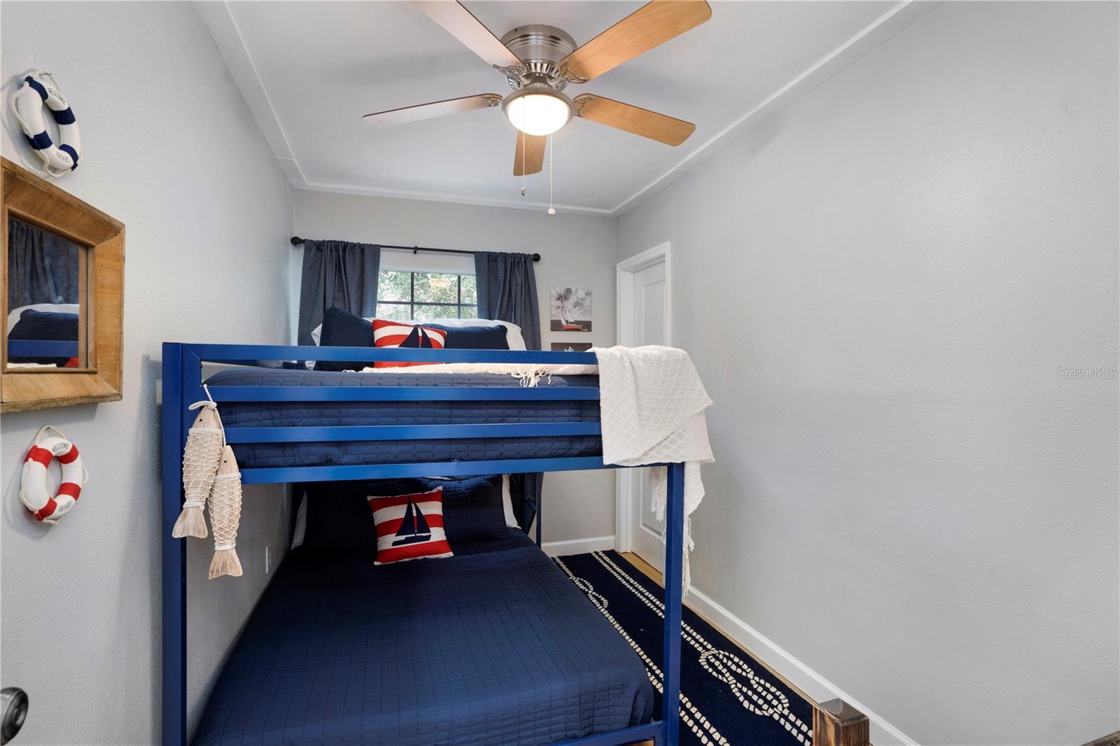 4705 HOLLINGSWORTH AVE, SARASOTA, FL, 34233