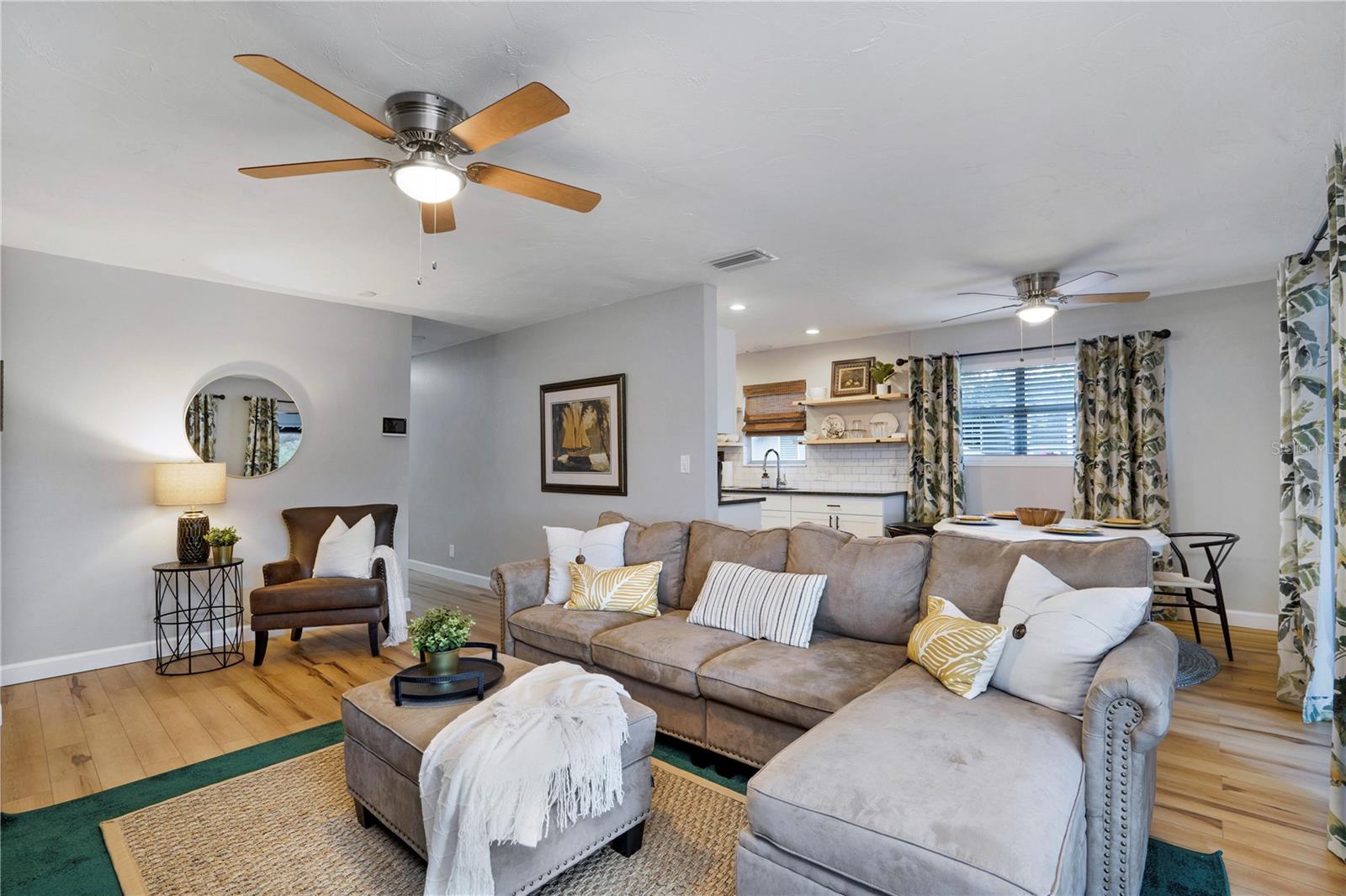 4705 HOLLINGSWORTH AVE, SARASOTA, FL, 34233