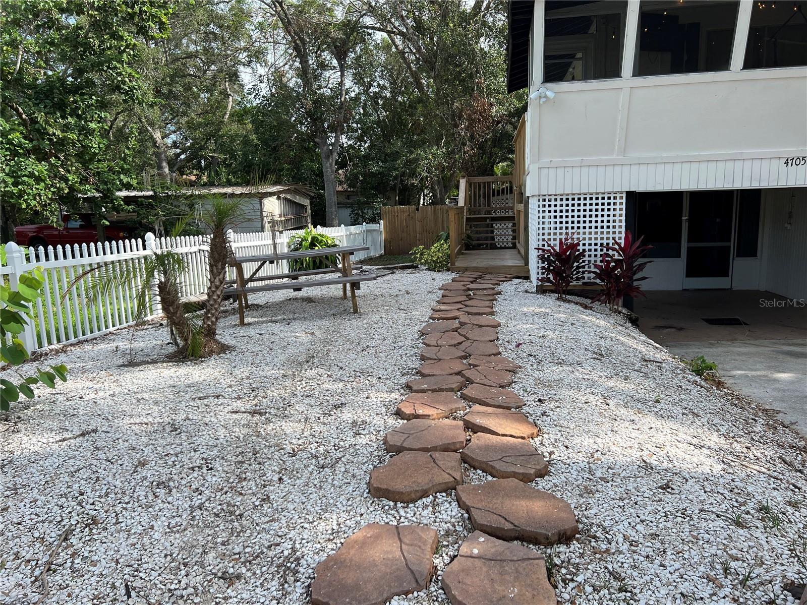 4705 HOLLINGSWORTH AVE, SARASOTA, FL, 34233