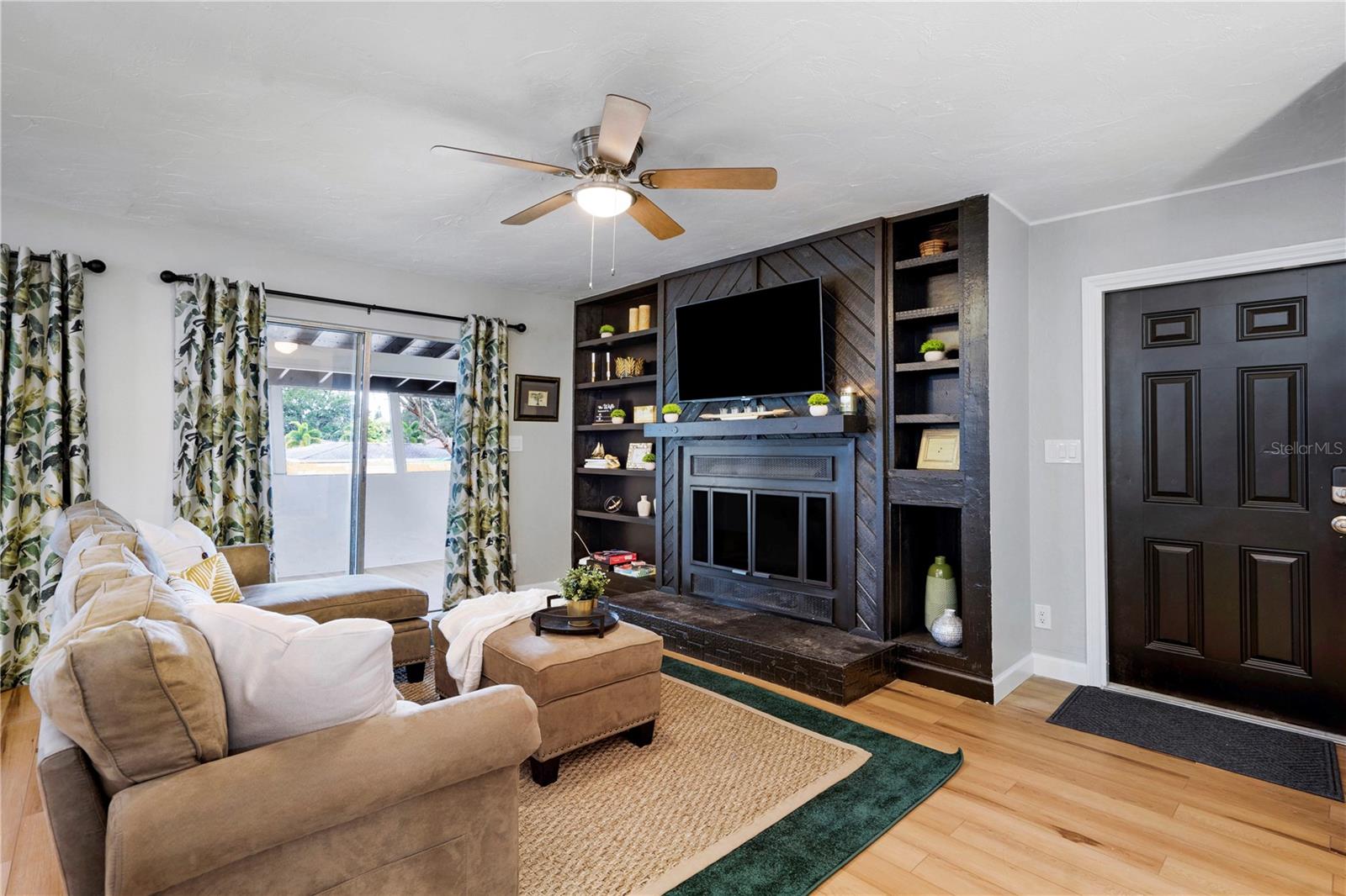 4705 HOLLINGSWORTH AVE, SARASOTA, FL, 34233