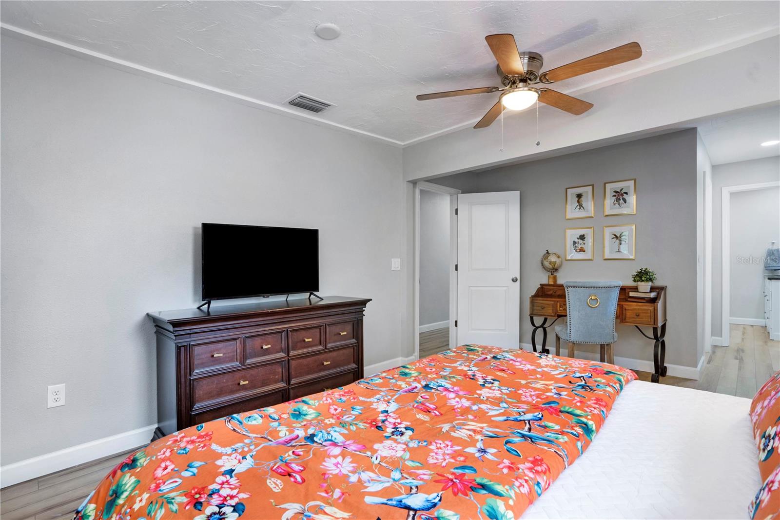 4705 HOLLINGSWORTH AVE, SARASOTA, FL, 34233