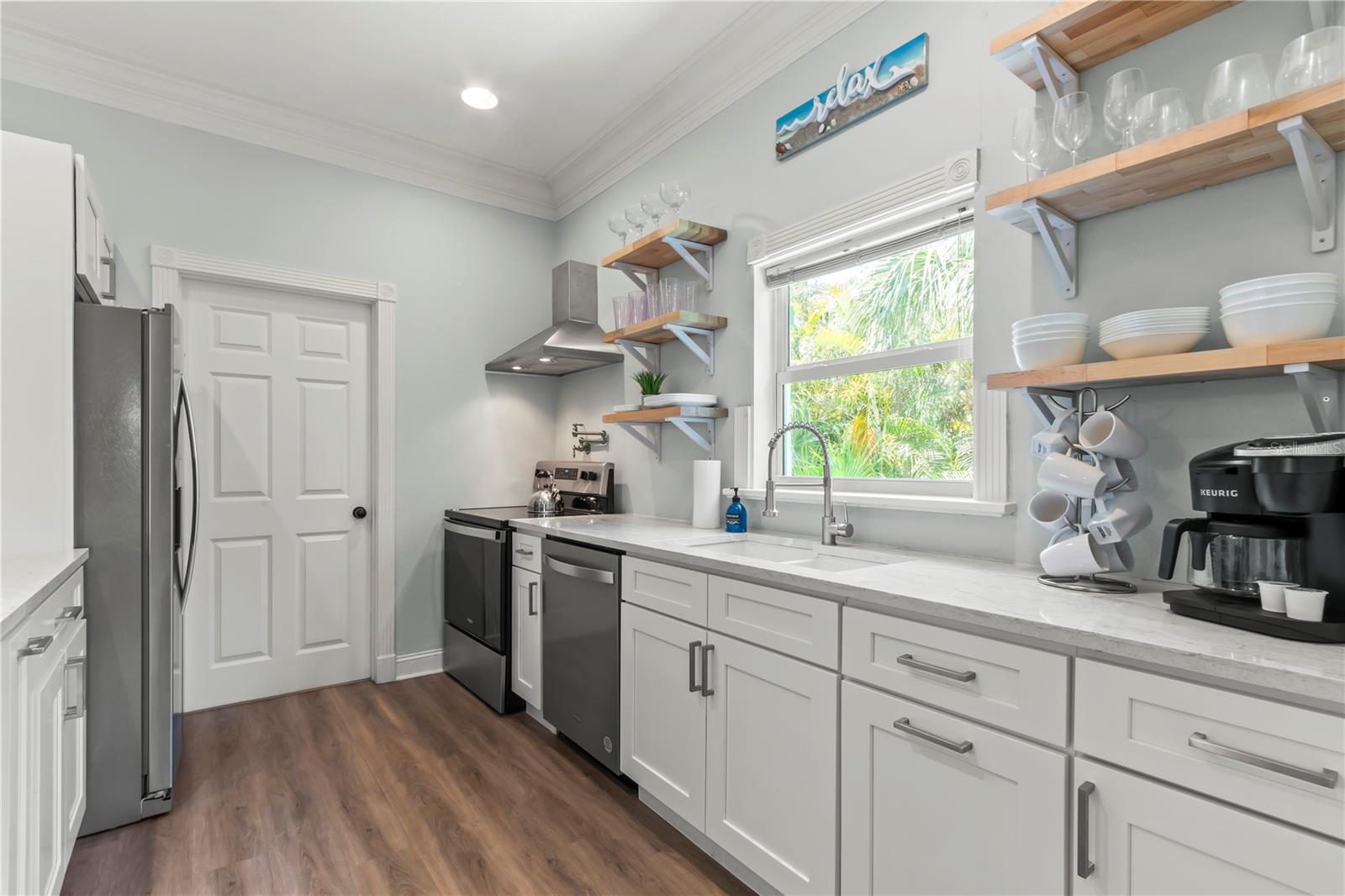 4002 6TH AVE, HOLMES BEACH, FL, 34217