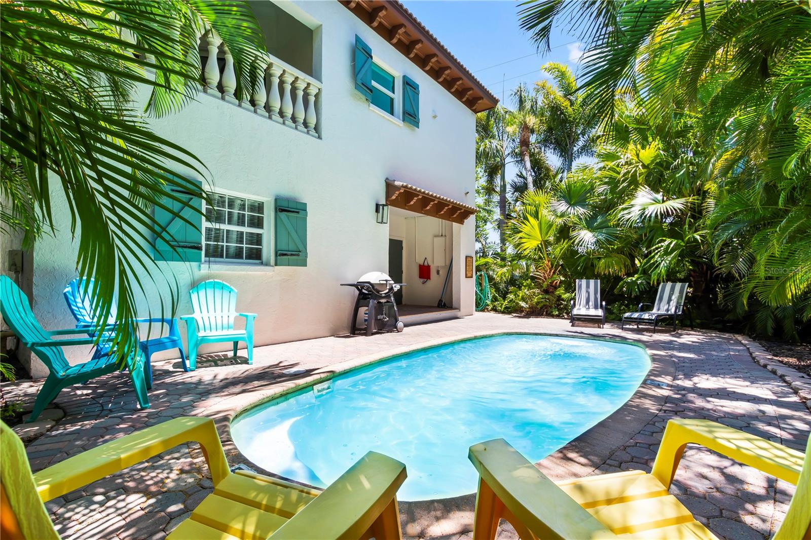 4002 6TH AVE, HOLMES BEACH, FL, 34217