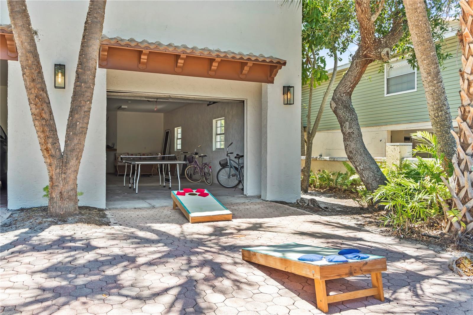 4002 6TH AVE, HOLMES BEACH, FL, 34217