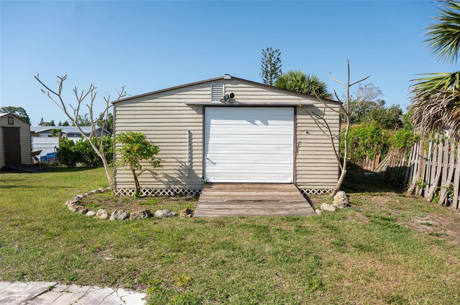350-360 W COWLES ST, ENGLEWOOD, FL, 34223