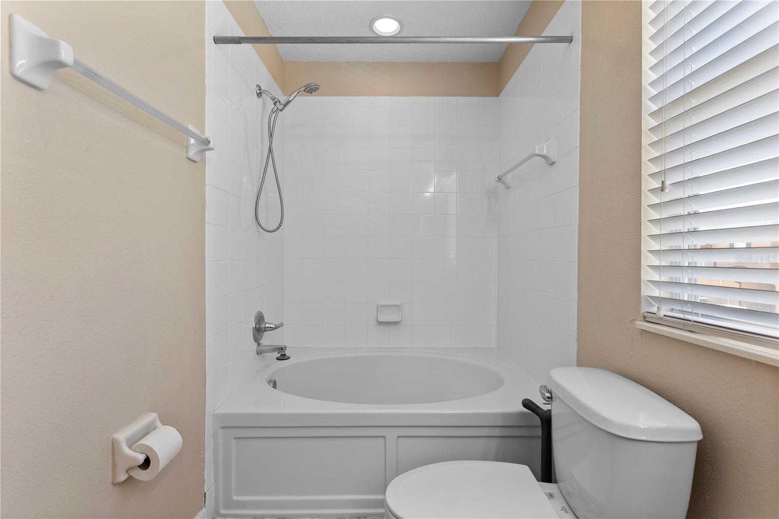 2850 RETREAT VIEW CIR, SANFORD, FL, 32771