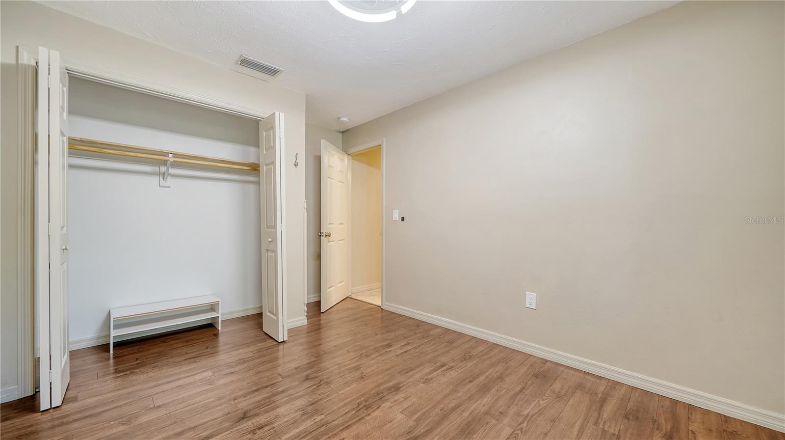 2818 INDIANWOOD WAY, SARASOTA, FL, 34232