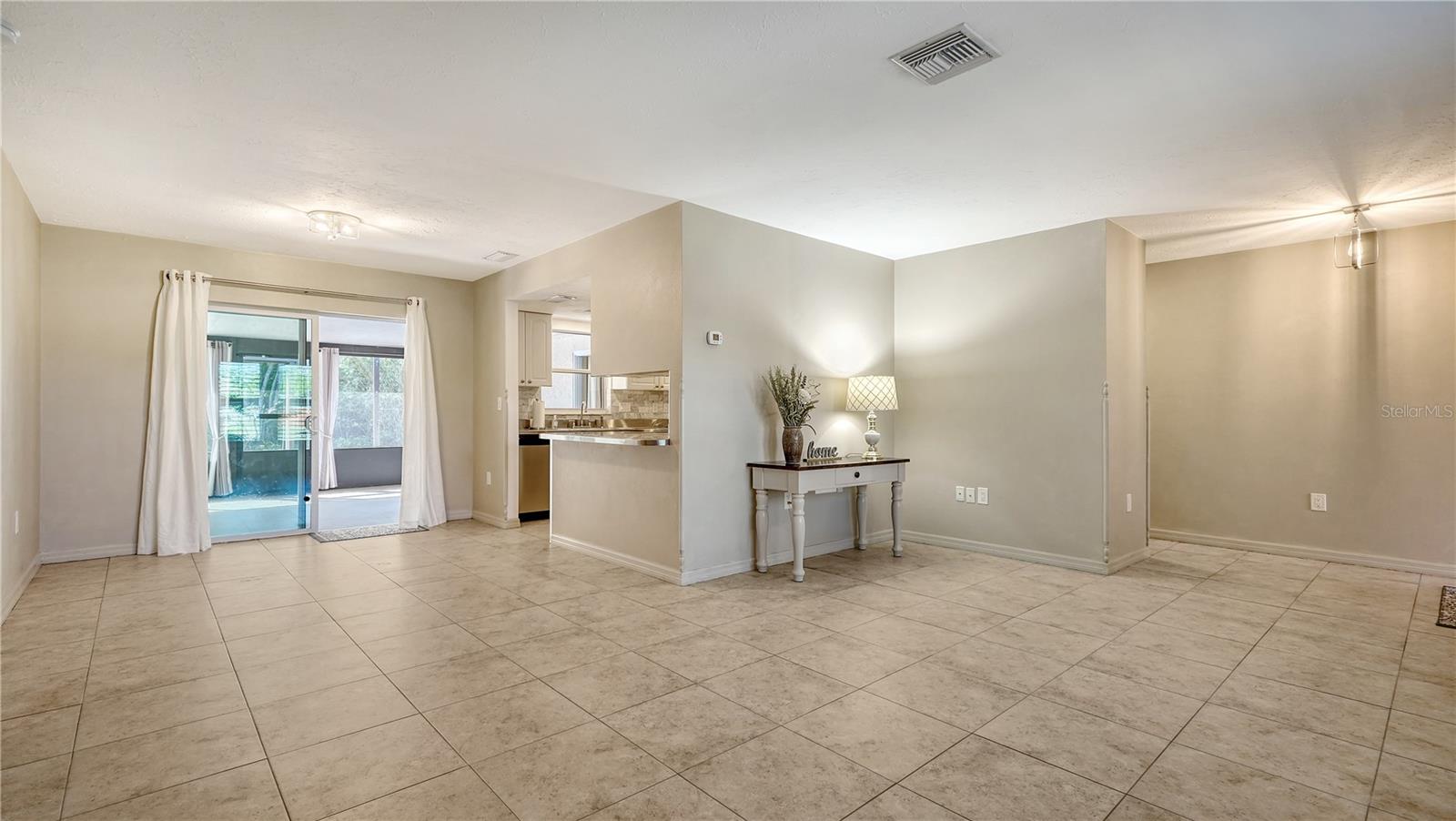 2818 INDIANWOOD WAY, SARASOTA, FL, 34232