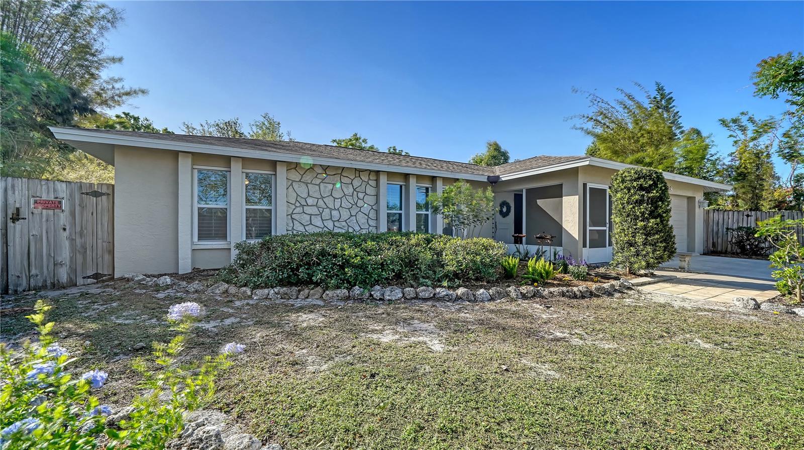 2818 INDIANWOOD WAY, SARASOTA, FL, 34232