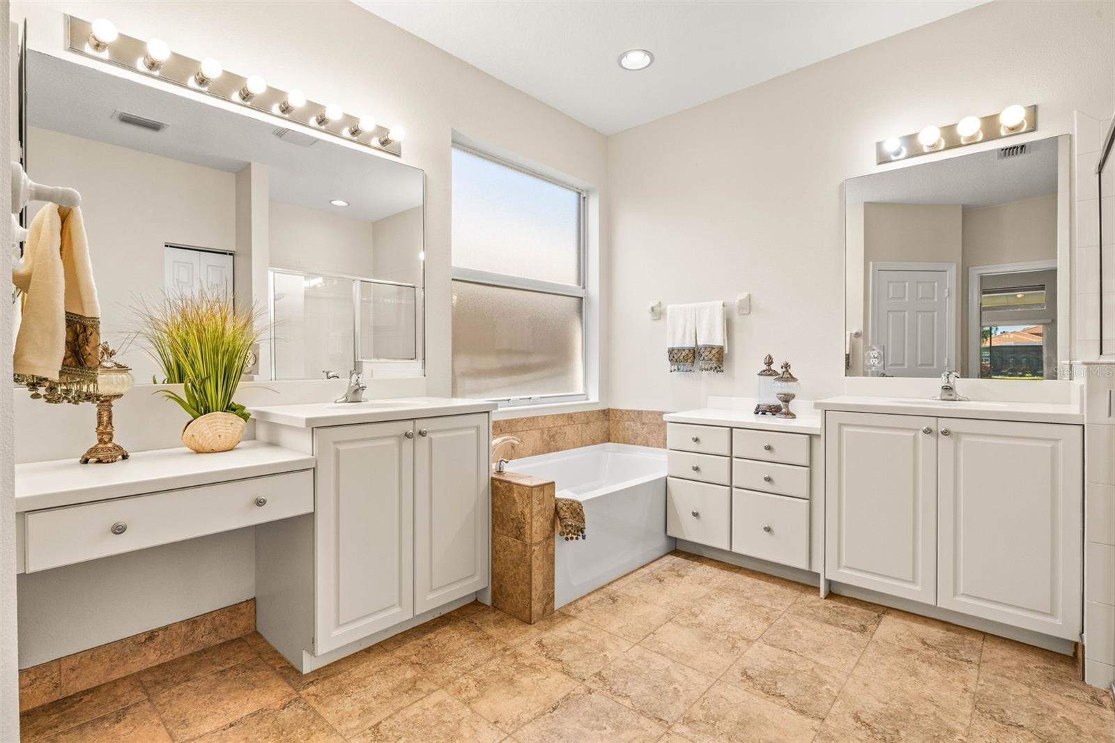 4949 SANDY BROOK, WIMAUMA, FL, 33598