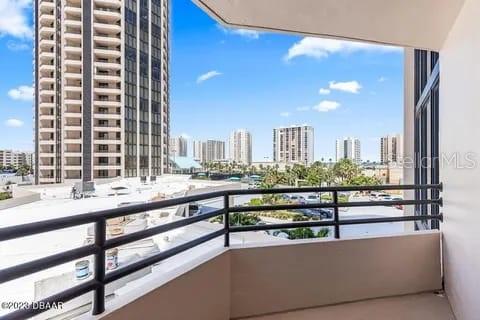 1 OCEANS WEST BLVD #3B4, DAYTONA BEACH, FL, 32118