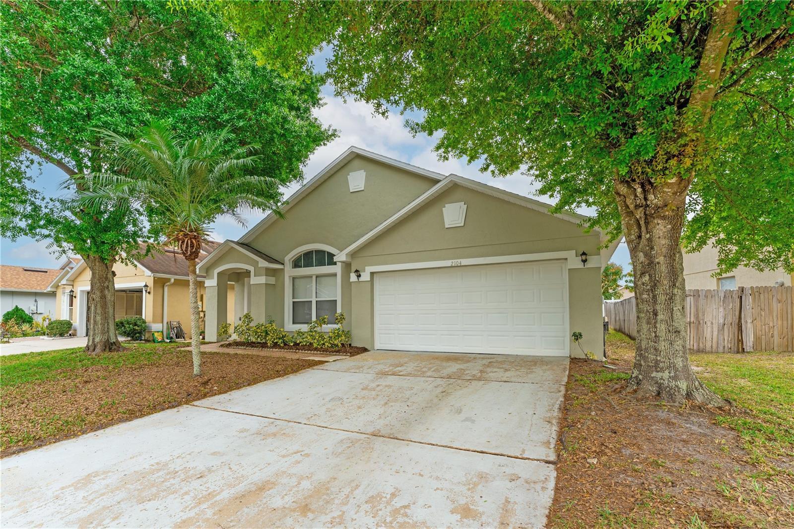 2104 REMINGTON POINTE BLVD, KISSIMMEE, FL, 34743