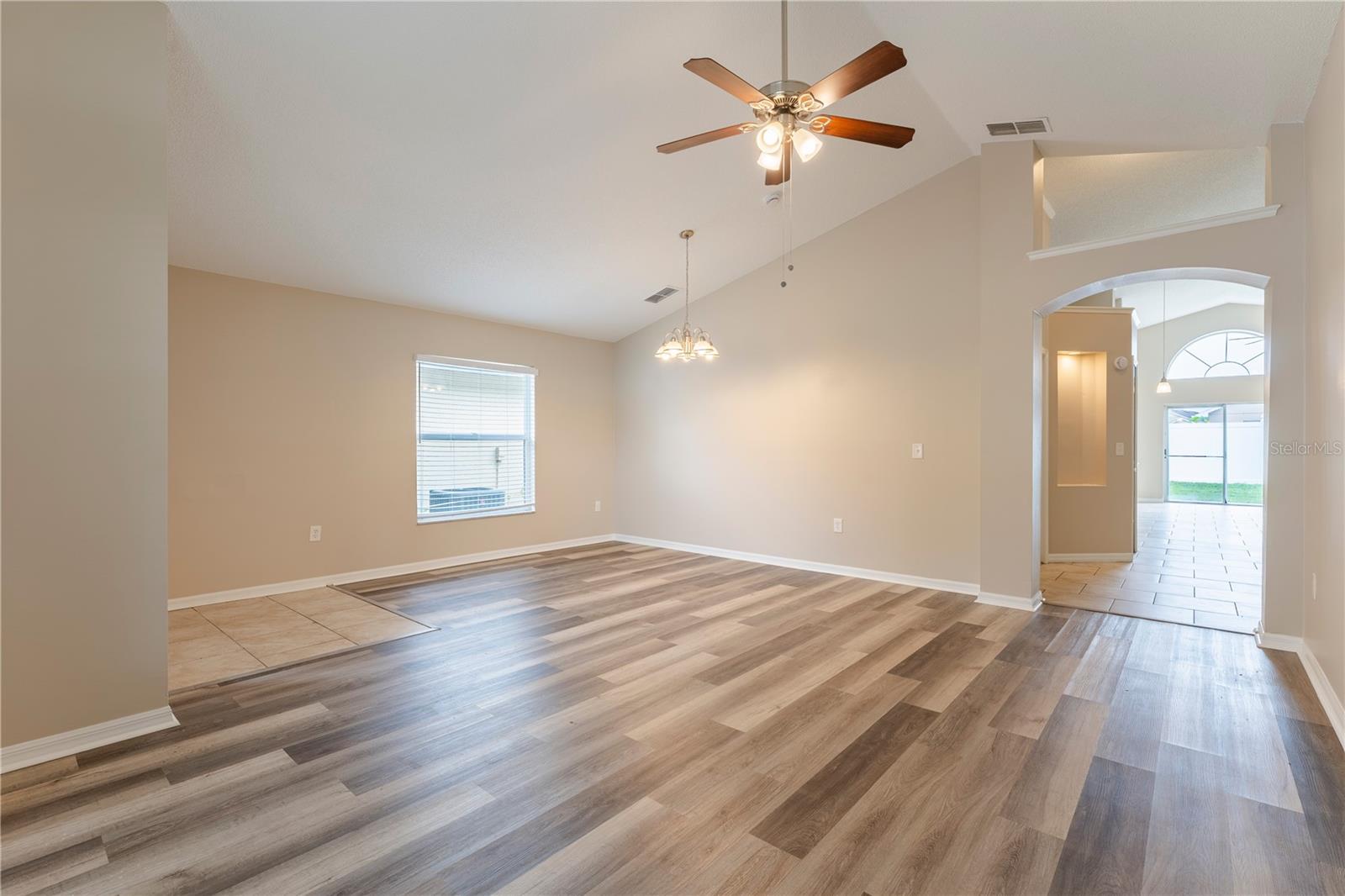 2104 REMINGTON POINTE BLVD, KISSIMMEE, FL, 34743
