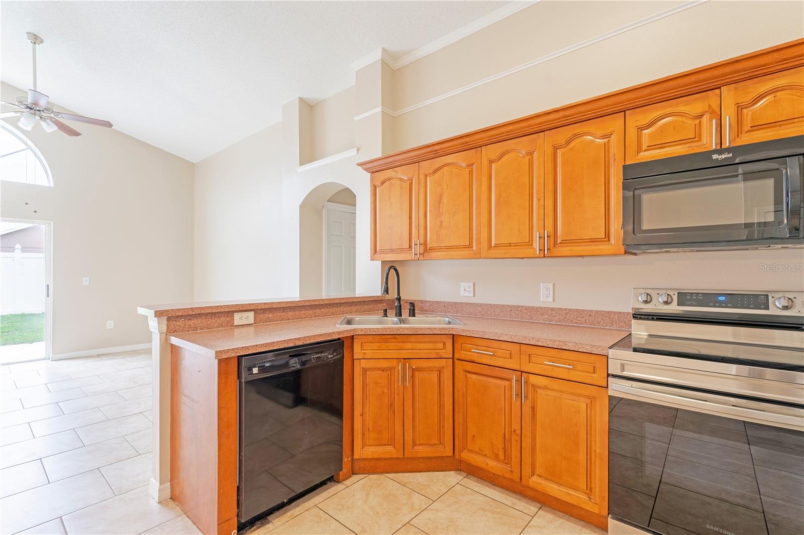 2104 REMINGTON POINTE BLVD, KISSIMMEE, FL, 34743