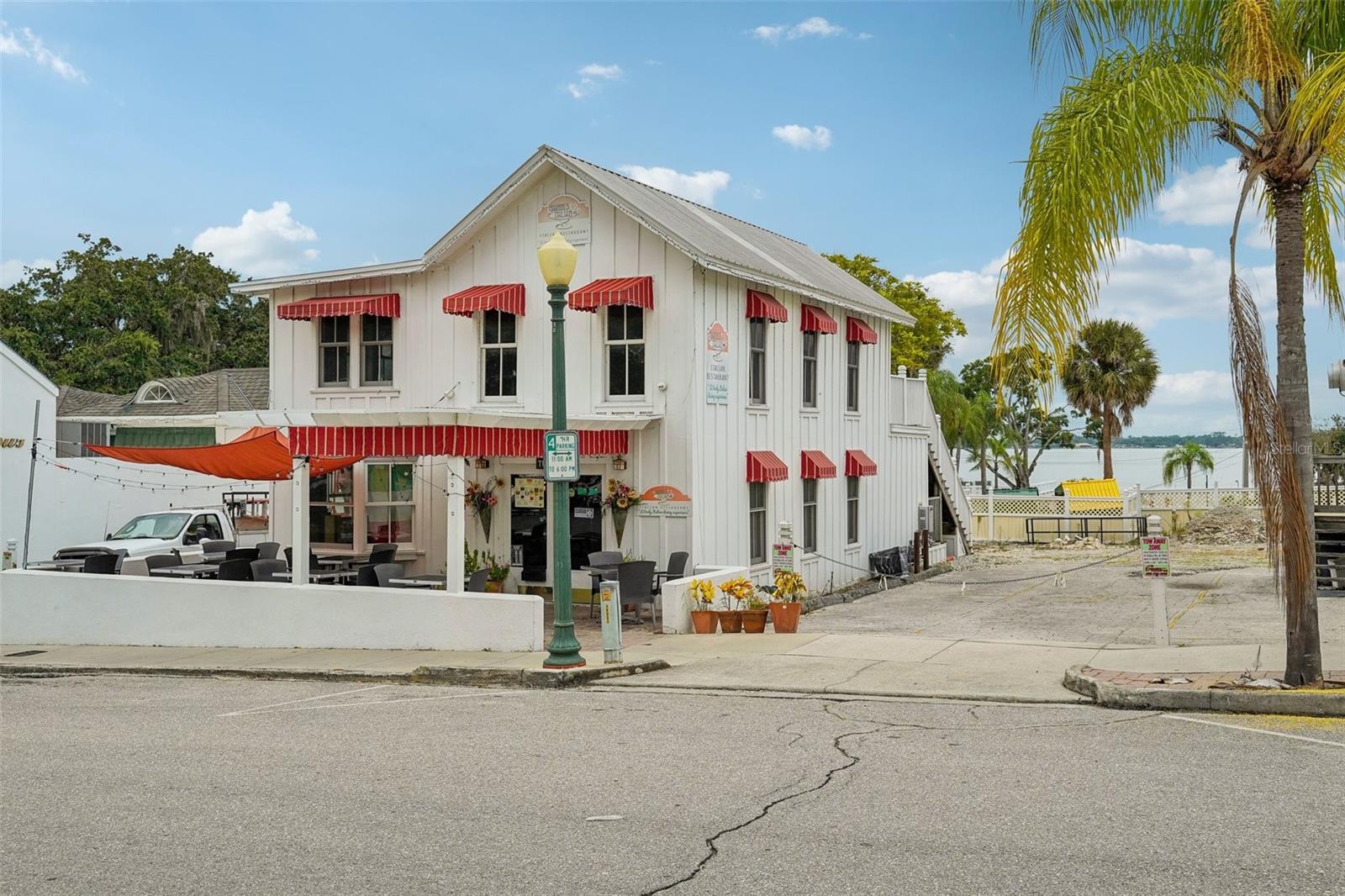 33432 SEATTLE SLEW DR, SORRENTO, FL, 32776