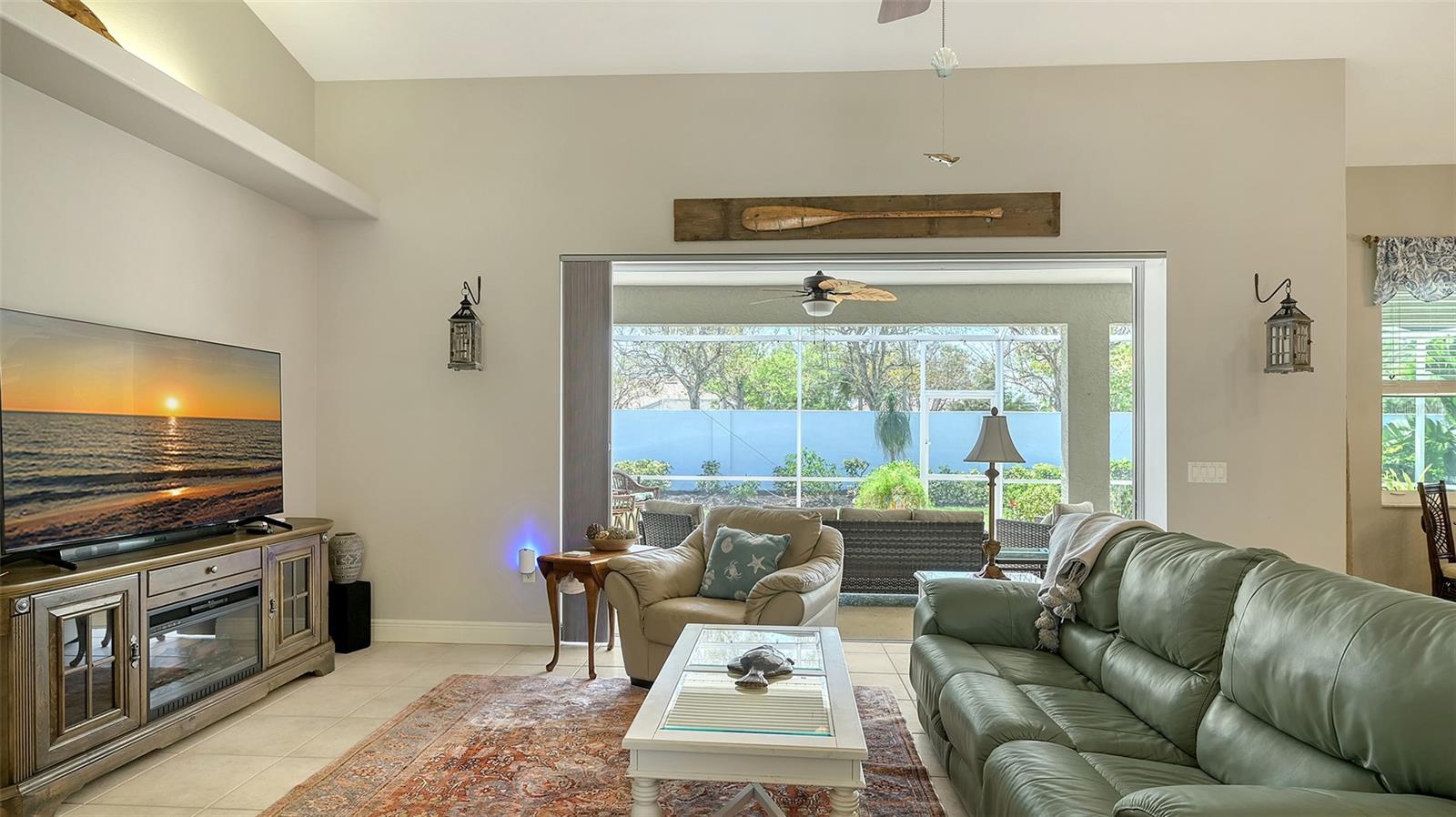 5518 EASTWIND DR, SARASOTA, FL, 34233