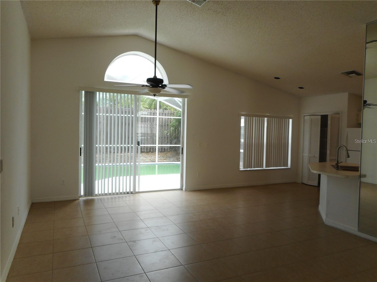 3017 BLOOMSBURY DR, KISSIMMEE, FL, 34747