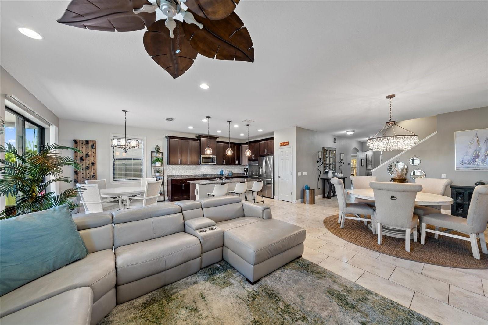 13325 SUNSET SHORE CIR, RIVERVIEW, FL, 33579