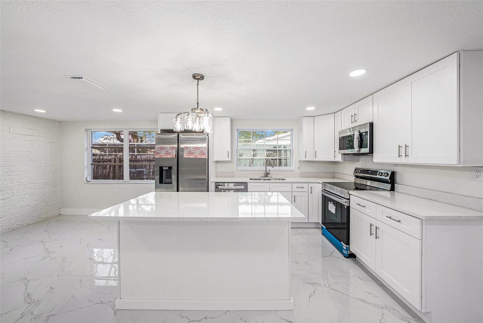 7814 CHALAFONTE DR, PORT RICHEY, FL, 34668