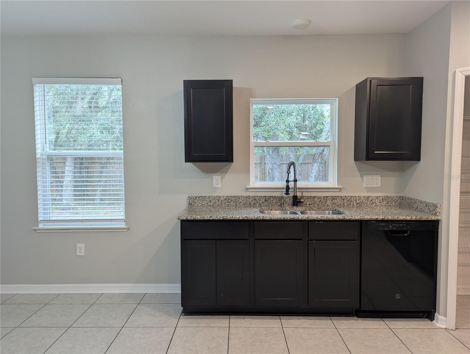 10240 MEADOW WREN AVE, WEEKI WACHEE, FL, 34613