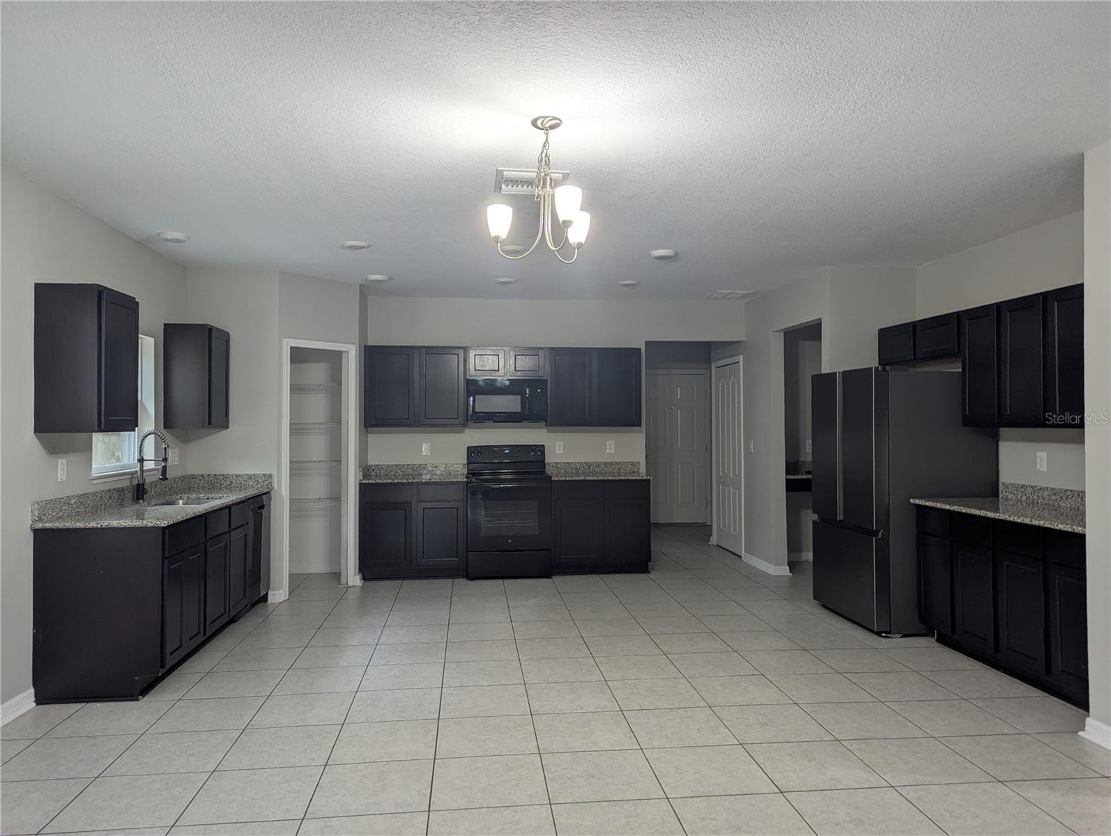10240 MEADOW WREN AVE, WEEKI WACHEE, FL, 34613