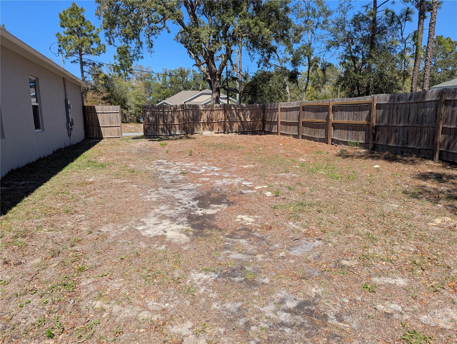 10240 MEADOW WREN AVE, WEEKI WACHEE, FL, 34613