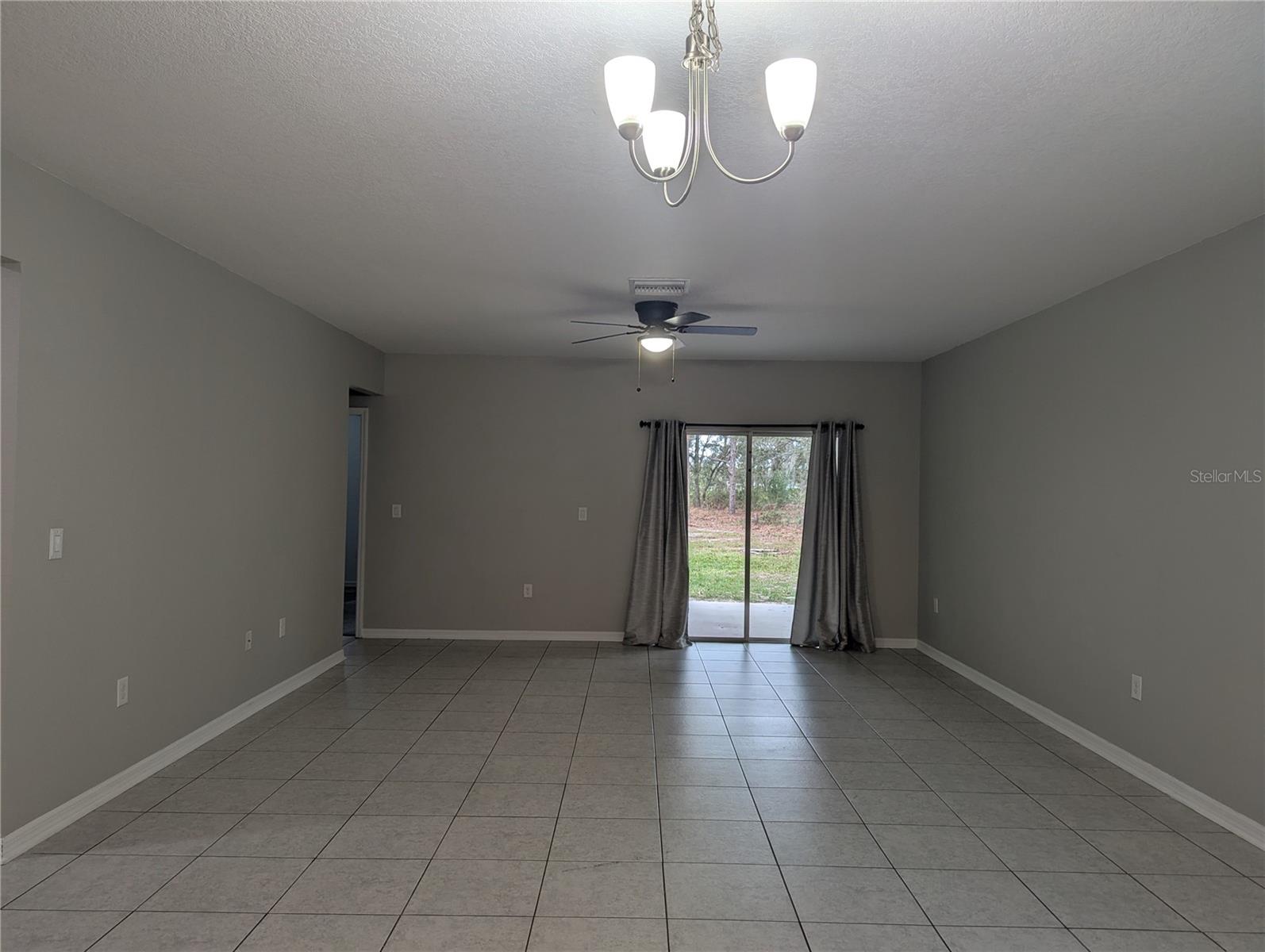 10240 MEADOW WREN AVE, WEEKI WACHEE, FL, 34613