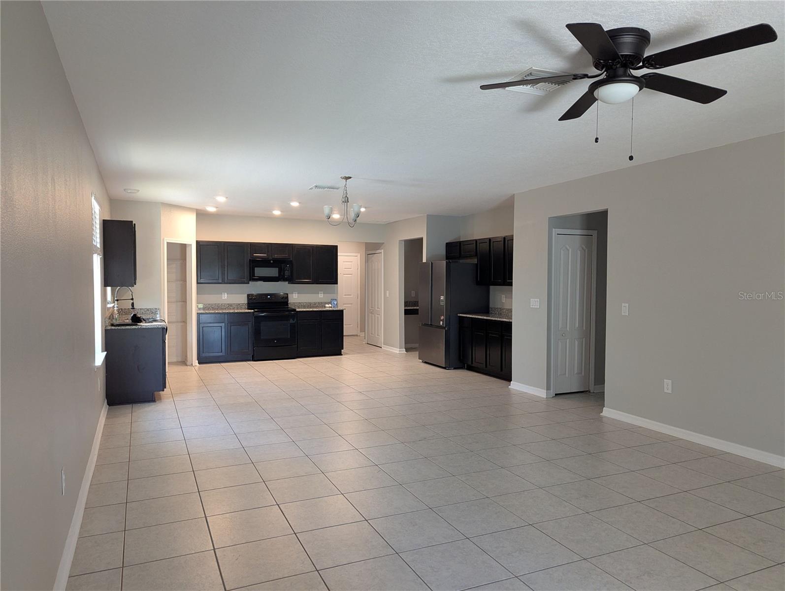 10240 MEADOW WREN AVE, WEEKI WACHEE, FL, 34613