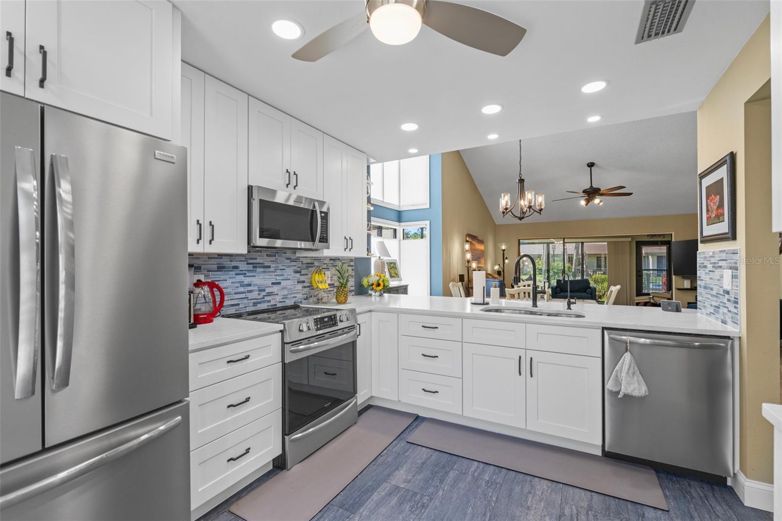 3215 SANDLEHEATH #44, SARASOTA, FL, 34235